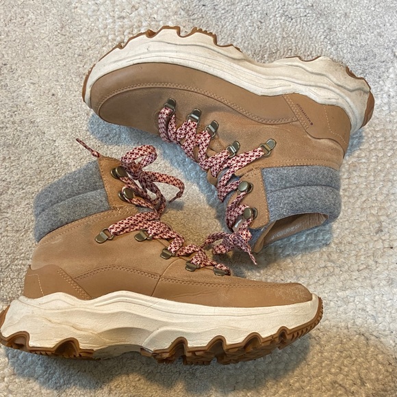 Sorel Kinetic Breakthrough Conquest Boot - Picture 7 of 11